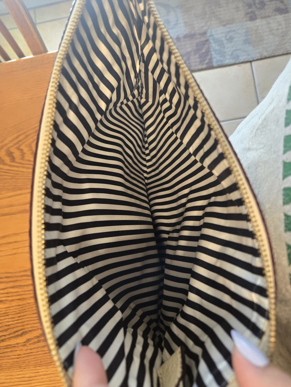 Kate Spade Large Purse - Picture 6 of 7